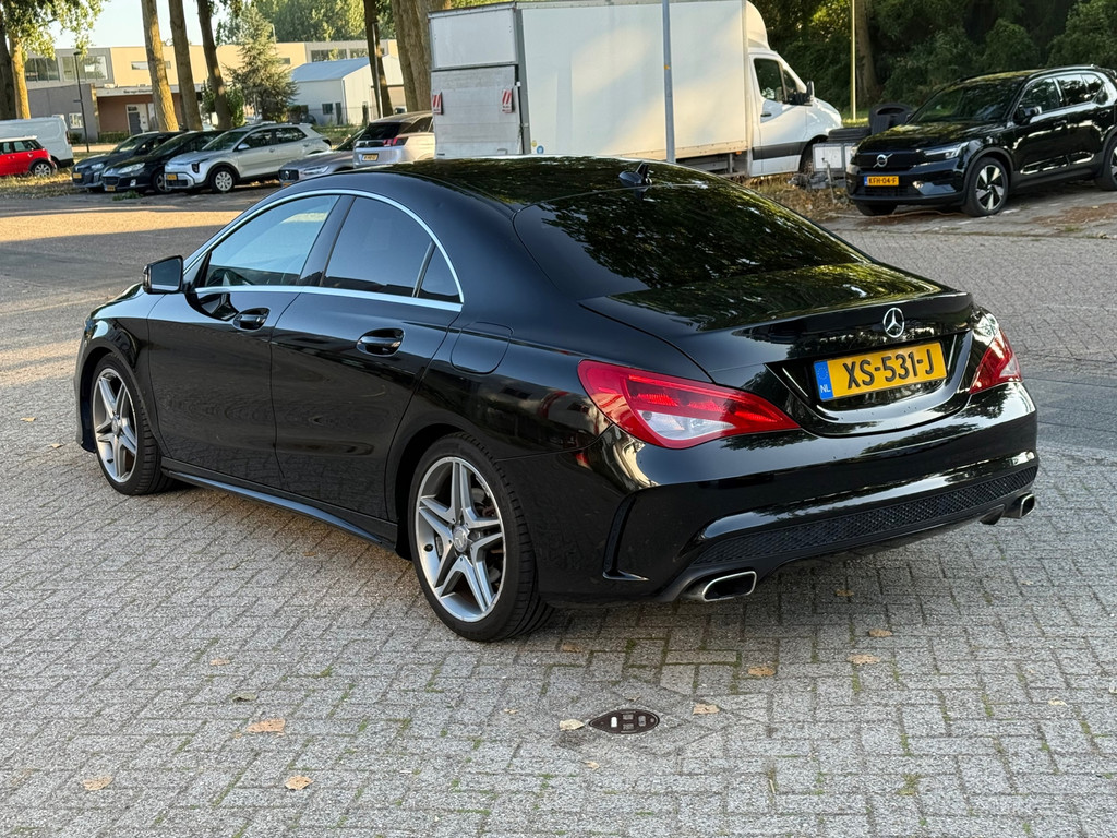 56173983-3.jpg