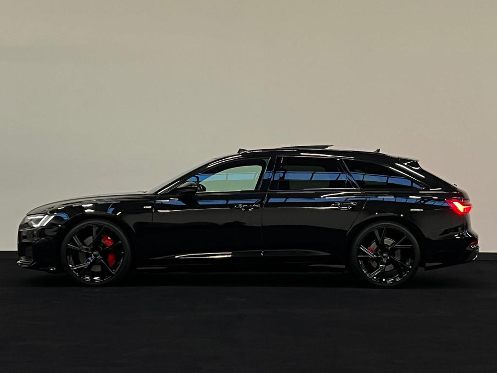 57214941-2.jpg
